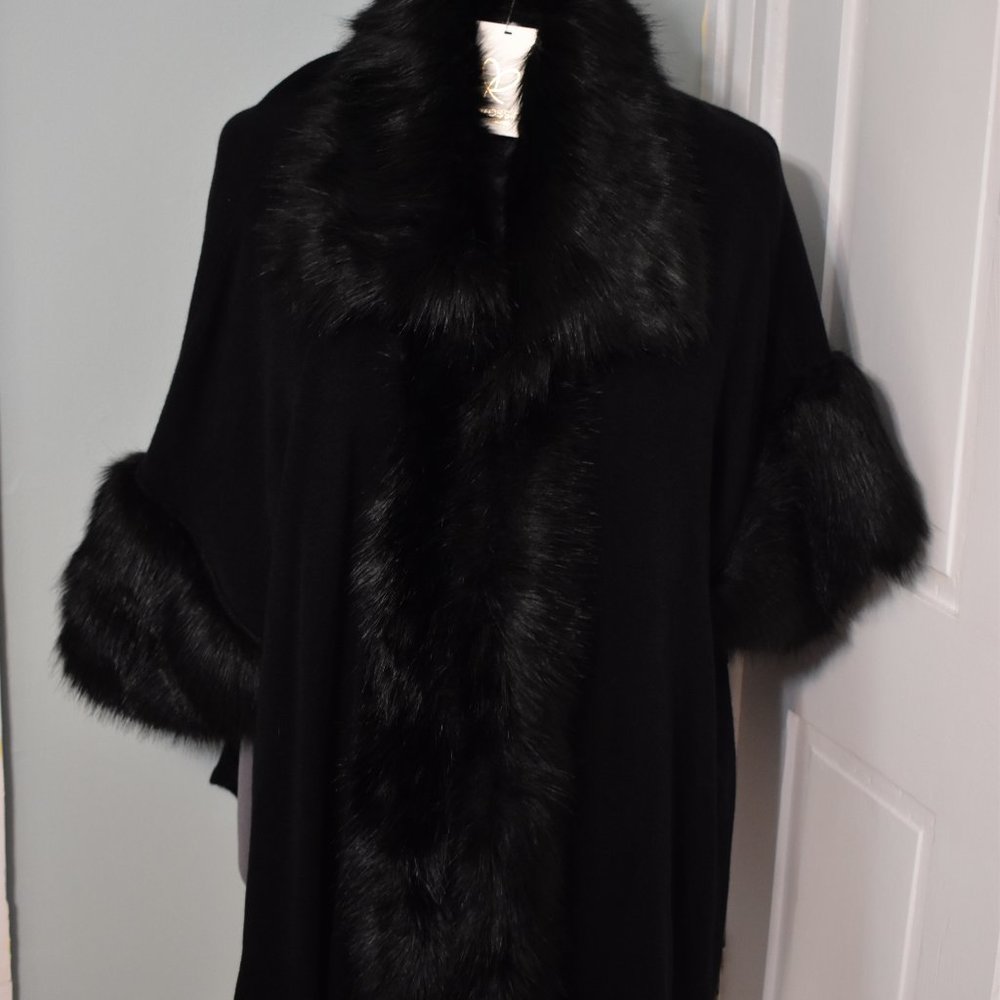 Beautiful topper - great for holiday season